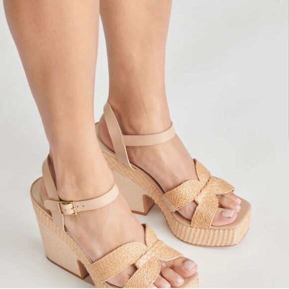 Dolce Vita Cale Heels NWOB - Picture 2 of 9